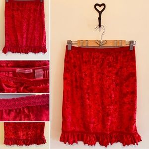 Betsey Johnson- Velvet Ruffle Skirt w Trim